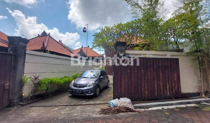 2 BEDROOMS VILLA WITH GARDEN AT CANGGU AREA 2