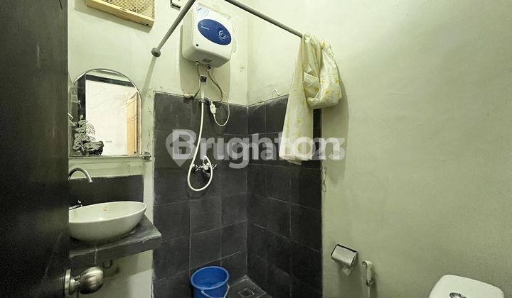 *RUMAH MINIMALIS MODERN DEKAT LIVING WORLD MALL* 2