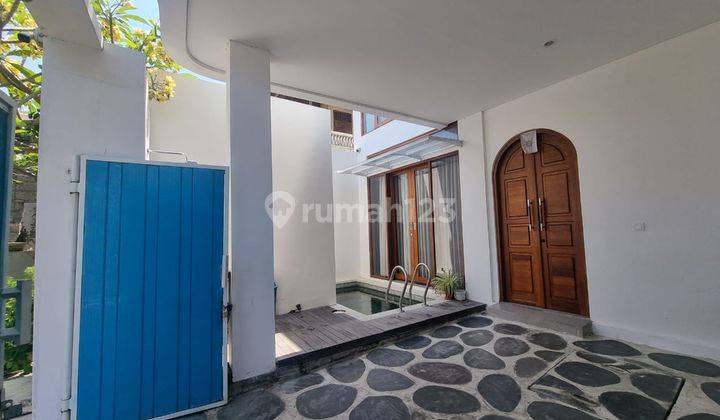 FOR RENT SANTORINI STYLE VILLA IN SANUR AREA 1