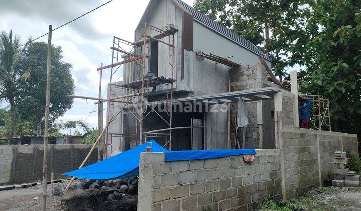 Rumah Lantai Dua Diutara Uii Jakal Km15 Dekat Otadan lapangan Pojok 2