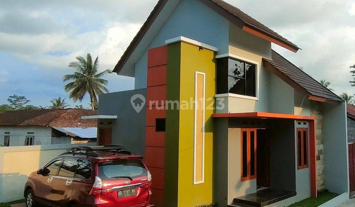 Rumah Scandinavian Lantai Dua di Jln Palagan Km 14 Barat Uii Jakal 1