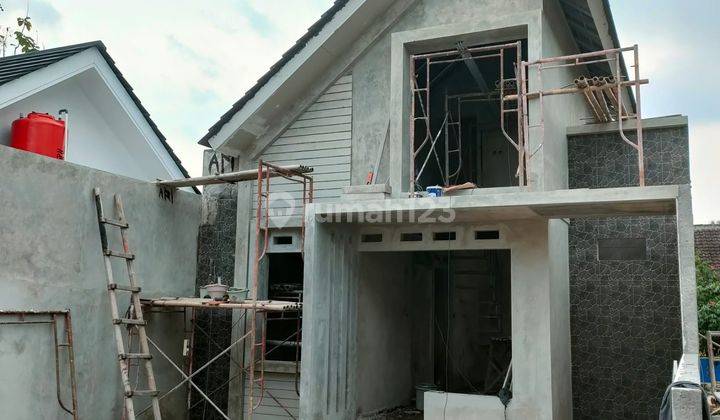 Rumah Scandinavian Lantai Dua di Jln Palagan Km 14 Barat Uii Jakal 1