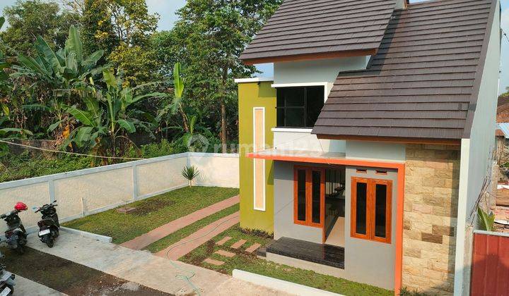 Jual rumah lantai 2 di jl palagan km 14 atau barat uii jakal 2