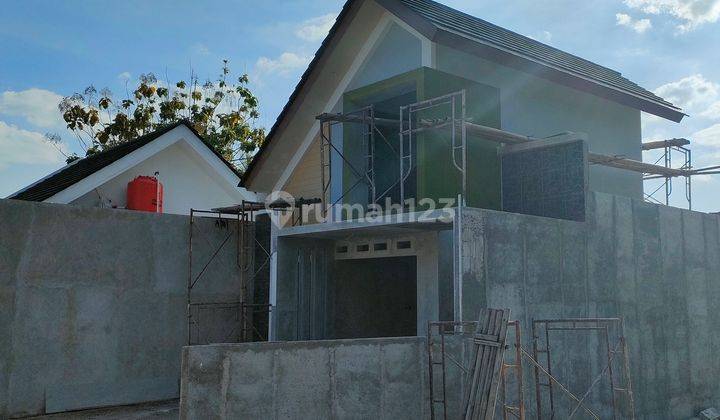 Rumah 2 lantai harga murah di jl palagan km 14 atau barat uii jakal 2