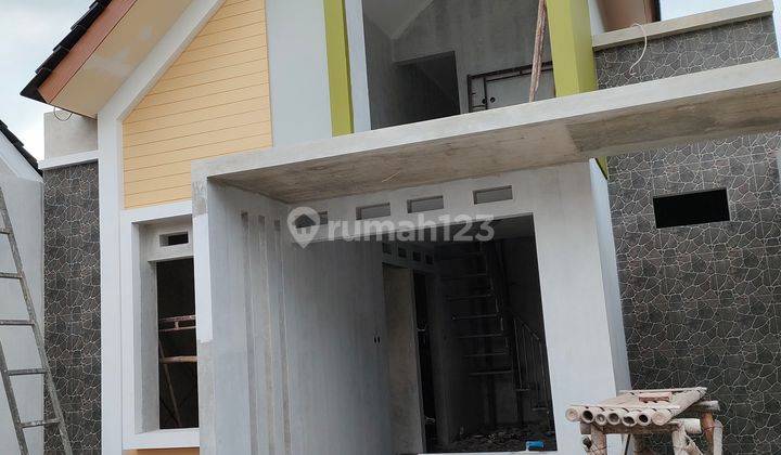 Rumah lantai 2 scandinavian di barat jl palagan km 14 atau barat uii jakal 2