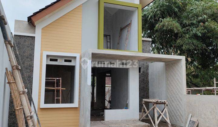 Rumah scandinavian lantai dua mezzanine di barat jl palagan km 14 atau barat uii jakal 2