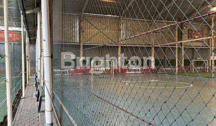 COMBO 3 LAPANGAN FUTSAL + OFFICE 2 LANTAI 2