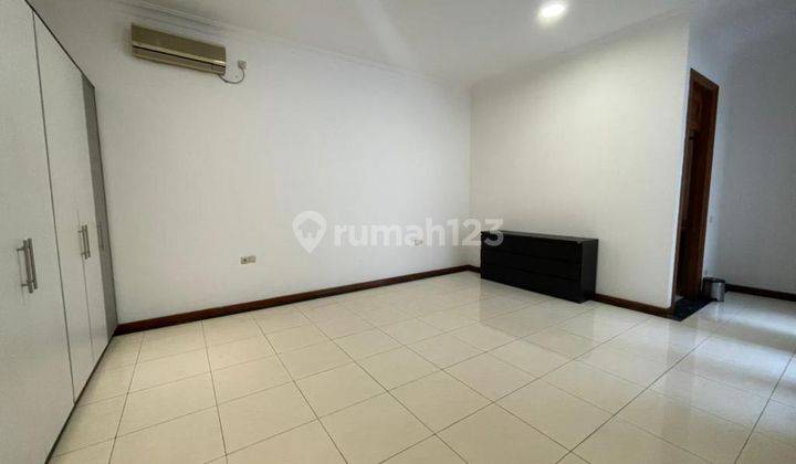 Disewakan Rumah Cocok Untuk Kantor Area Senopati, Jakarta Selatan  15