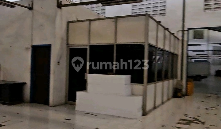 Gudang Terawat lokasi dekat tol free Genset