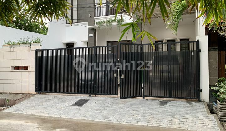 Disewakan Rumah Full Furnished di Koja Jakarta Utara Disewakan Rumah Full Furnished di Koja Jakarta Utara