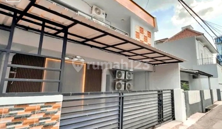 Kost House with 22 Rooms Fully Occupied in West Tebet, Tebet 2
