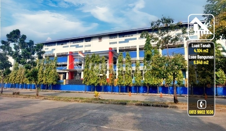 Ex International School Building in Kelapa Gading, North Jakarta Ex International School Building in Kelapa Gading, North Jakarta
