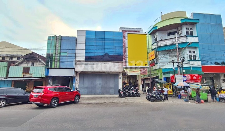 Ruko Sewa Murah Lokasi Strategis Solo Kota 1