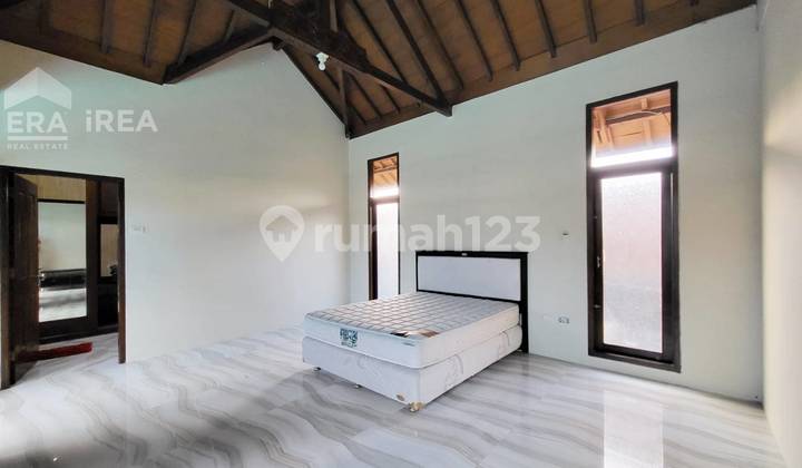 Rumah Mewah Bergaya Konsep Modern di Colomadu Solo 5