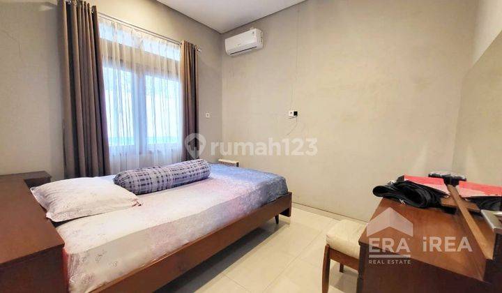 Rumah Murah Ada Kolam Renang di Solo Baru Sukoharjo