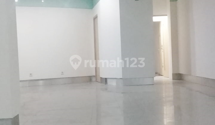 Ruko Murah Siap Pakai di  Solo Kauman Pasar Kliwon  8