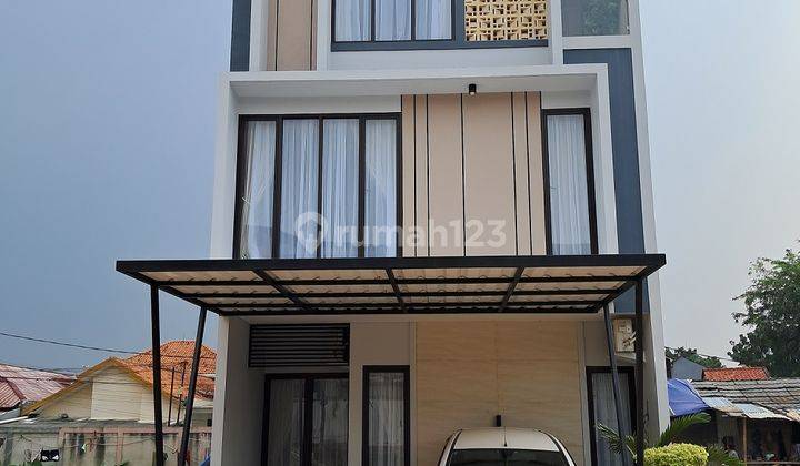 Rumah Exclusive Pejaten, Pinggir Jalan Dekat Stasiun Pasar Minggu 1