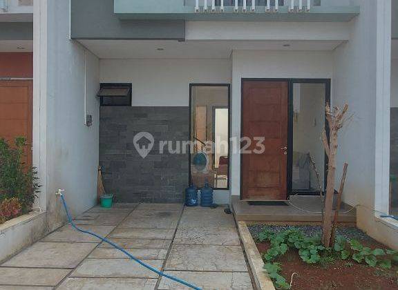 Rumah 2 Lantai di Pamulang 800 Jutaan Dekat Unpam Ada Ready Stock 1