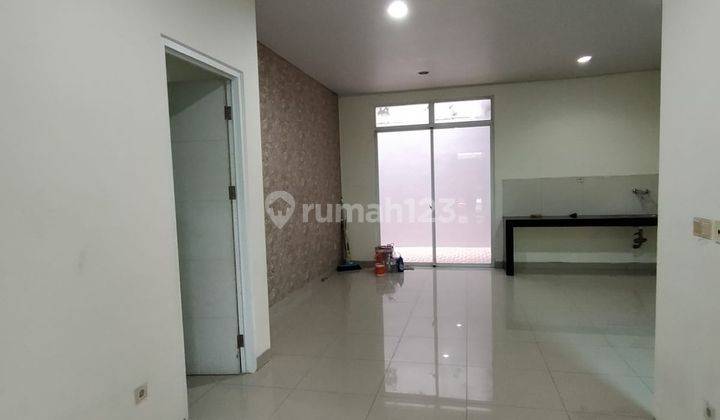 Rumah Cantik Greenlake City 8x16 bisa Disewakan  2