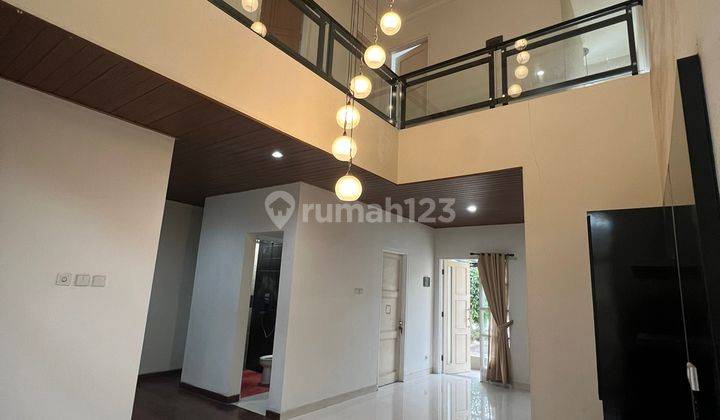 Rumah Gading Serpong Cluster Fluorite 2 Lantai Semi Furnished 1