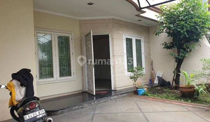 Rumah Mewah 2 Lantai Puri Kembangan 1