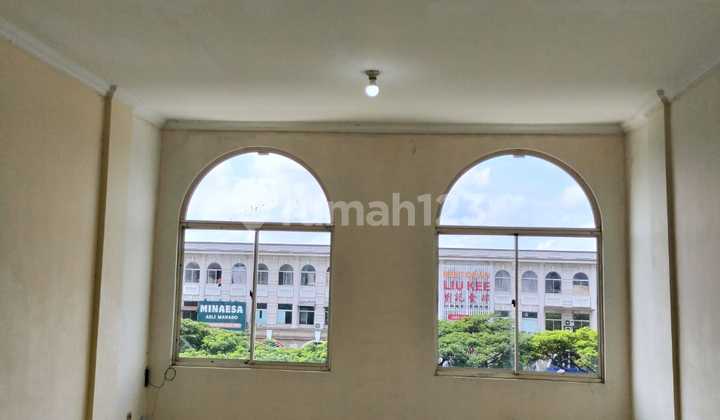 Cheapest Shop House Rent Green Lake City Strategic Location Facing the Road 2