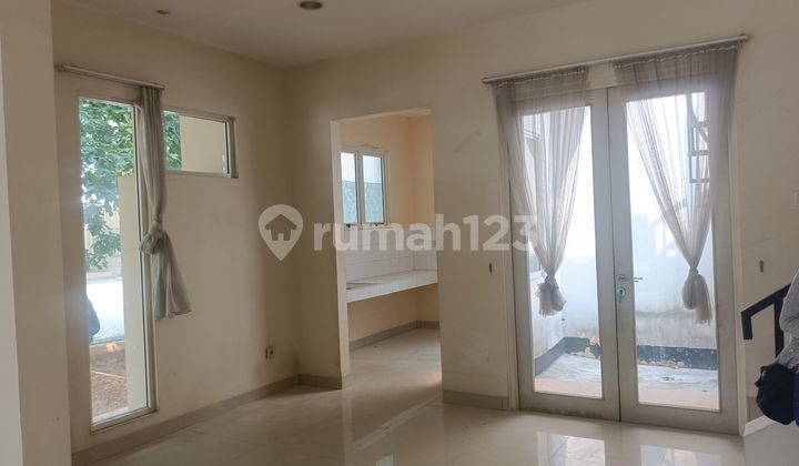 Jual Murah Rumah Besar Puri Mansion Kosongan Lokasi Strategis 2