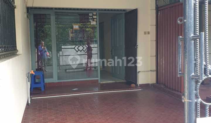 For Rent Semi-Furnished Metland Puri House Only 45 Million 6X15