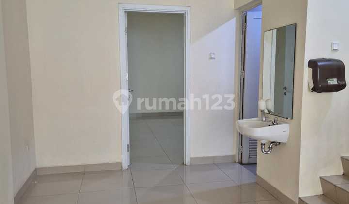 For Rent: Greenlake Food City Shop House, Strategic Location, Negotiable 2