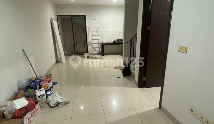 Murah Sewa Rumah Green Lake City Cluster Asia 6x15 Kosongan Murah Sewa Rumah Green Lake City Cluster Asia 6x15 Kosongan