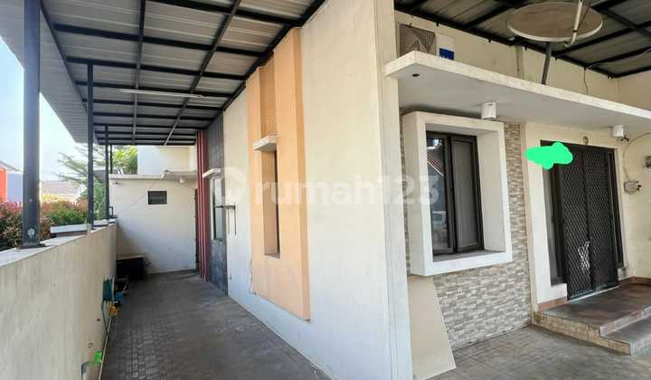 Large House Metland Puri 8x15 Hook Strategic Location