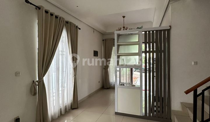 Sewa Rumah Furnish 3,5 Lantai Green Lake Cluster Australia 16x8 Rapih 2