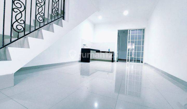 Rumah Unfurnished Greenlake Cluster West Eropa 4x15 Rapih 1