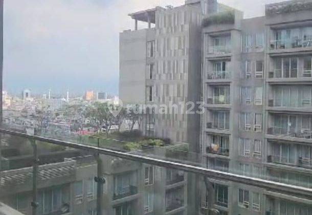 Jual Rugi Apartemen Landmark 3 Bedroom View City  1