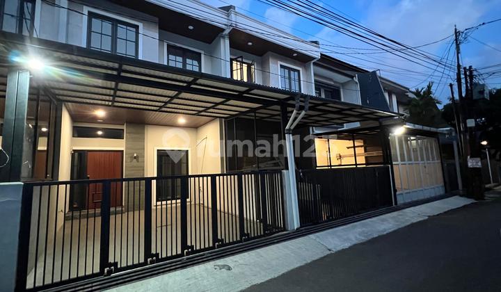 Dijual Cepat Rumah Baru 2 Lantai Siap Huni di Kembar Sriwijaya Regol 2