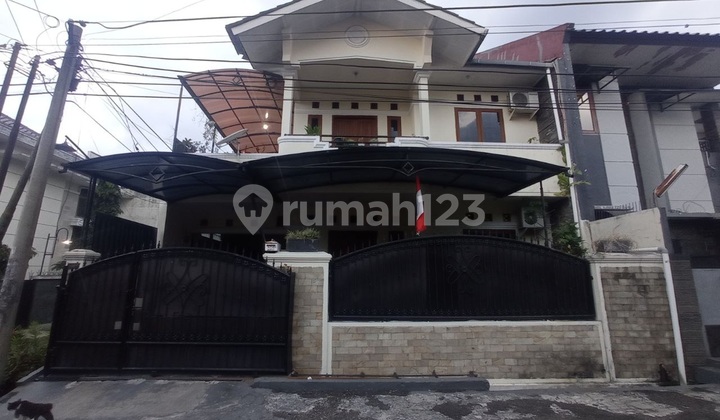 Rumah 2 Lantai Di Turangga Lokasi Strategis