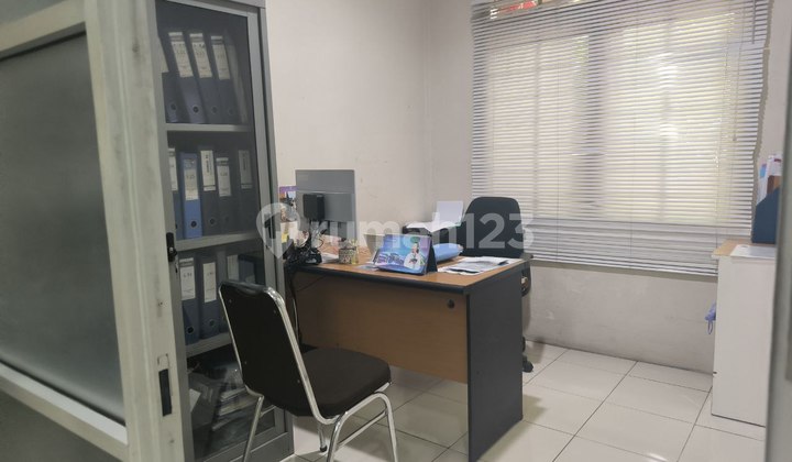 Dago Wing Boarding House Rarely Has Exclusive Location 2