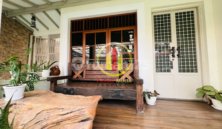 Rumah Bagus Terawat Harga Murah Gatot Subroto Burangrang