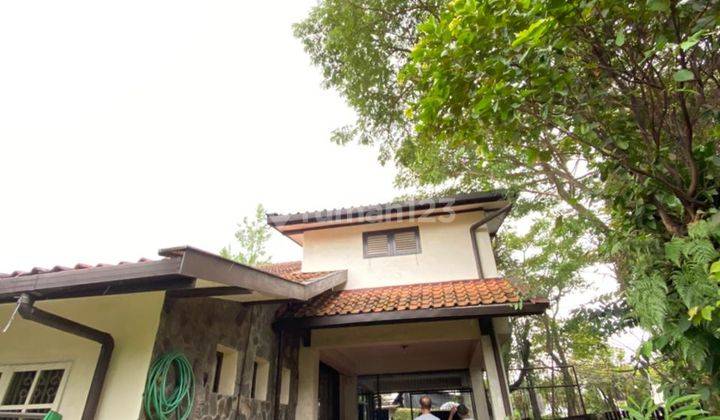 Dijual Rumah Terawat Sayap Dago Dekat Kampus ITB
