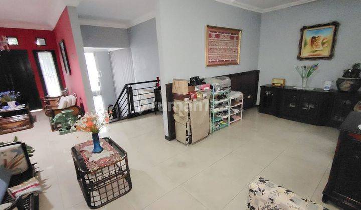 Rumah Komplek Iptn Cihanjuang Dekat Pemkot Cimahi  10