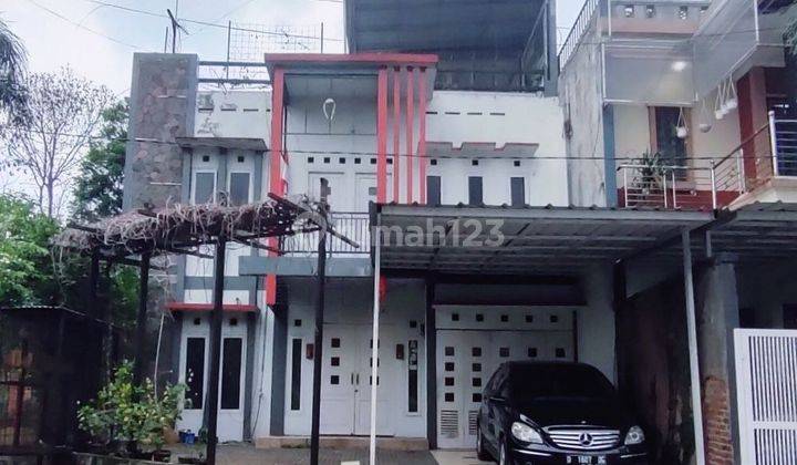 Rumah Siap Huni 2 Lantai Dekat Griya Antapani 1