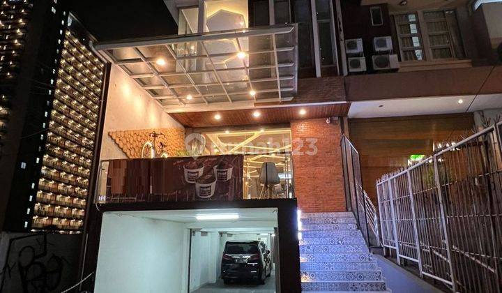 Ruko Cocok Untuk Cafe Atau Kantor Ciumbuleuit 1