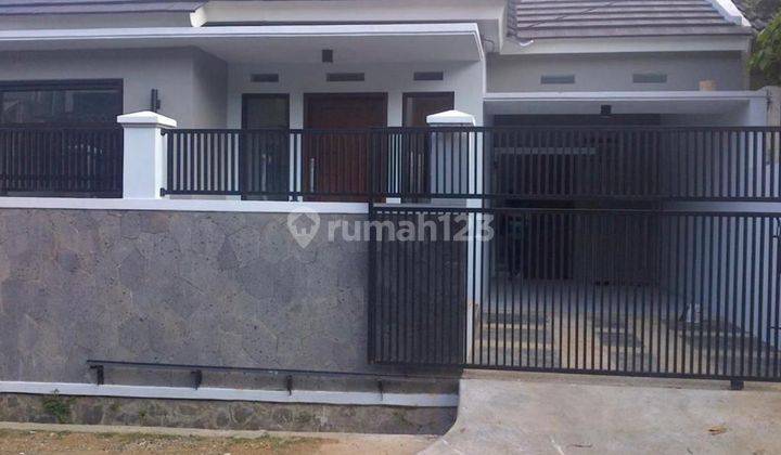 Rumah Asri Dalam Komplek Pusat Kota Cimahi 1