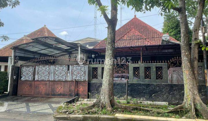 Rumah Strategis Siap Huni di Sayap Gatot Subroto 2