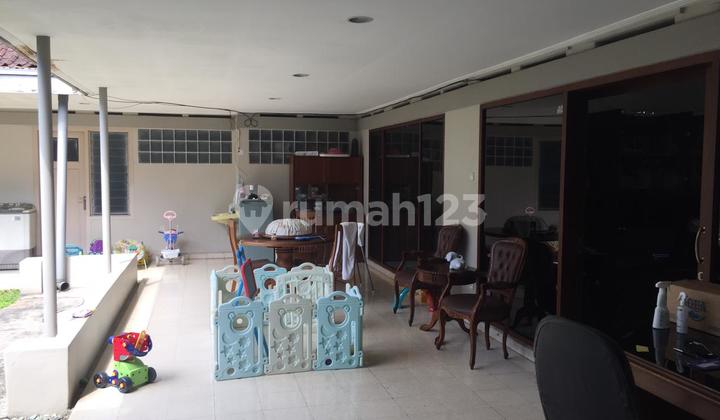 Rumah Lokasi Eksklusif Sayap Gatot Subroto Jarang Ada Jual 2