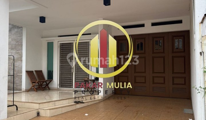 Rumah Terawat Hook di Turangga Buah Batu