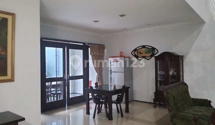 Rumah di Lokasi Premium Sayap Riau Bandung