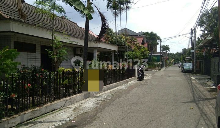 Rumah Terawat Lokasi Sangat Strategis di Turangga 2