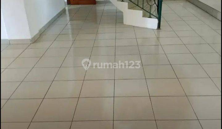 Rumah Murah Pinggir Jalan Sarijadi Dekat Setraduta 2