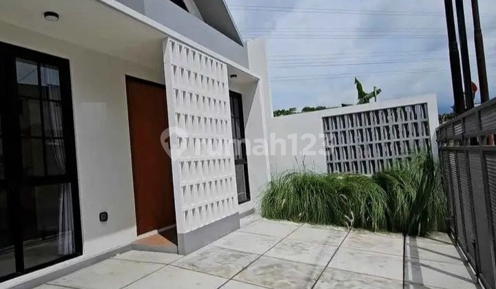 Rumah strategis siap huni dekat kampus UPI cibiru 2